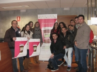 Estrella Rodrguez, con Emilio Camacho y alumnos participantes